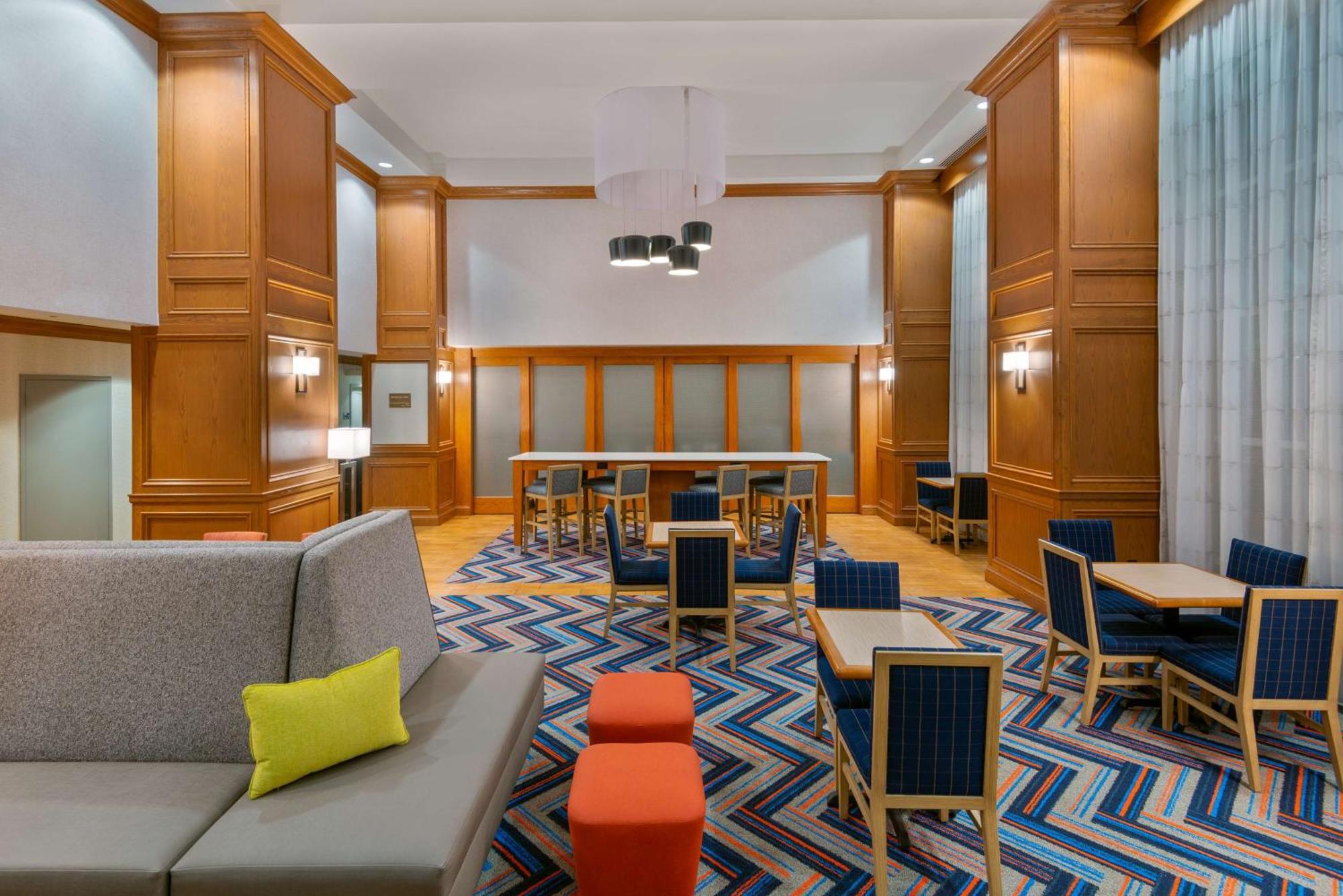 Hampton Inn & Suites Мерфрисборо Экстерьер фото